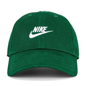 Nike NSW Futura Wash Cap in Gorge Green & White